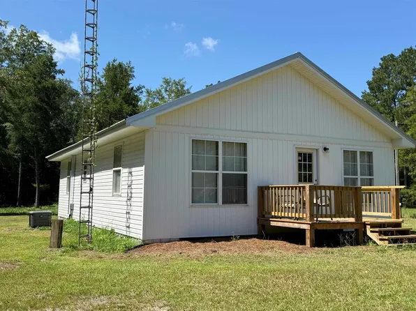 1638 J And B McDonald Loop, Andalusia, AL 36421