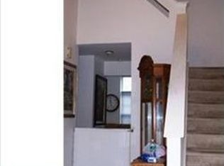 2305 Deer Path Dr, Warrington, PA 18976