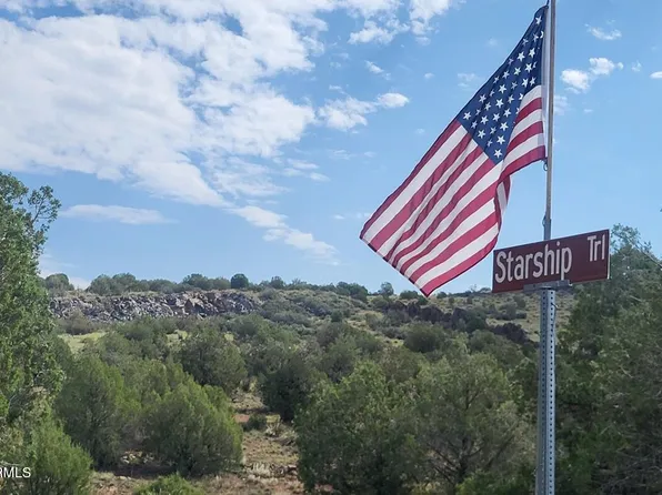50400 N Starship Trail, Ash Fork, AZ 86320