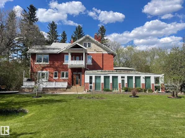 6201 State Highway 831, Lamont County, AB T0B 2R0