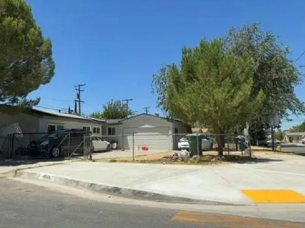 45469 Thornwood Ave, Lancaster, CA 93534