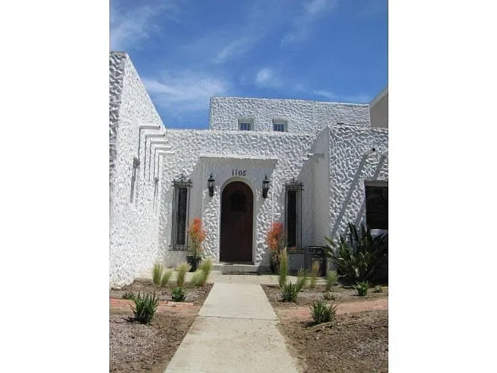 Building Photo - 1105 W Quince St #B