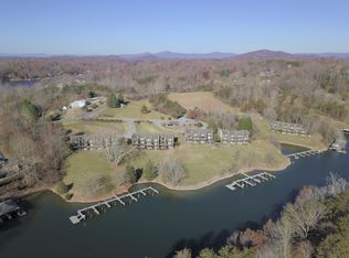506 Harbor Ridge Dr, Goodview, VA 24095