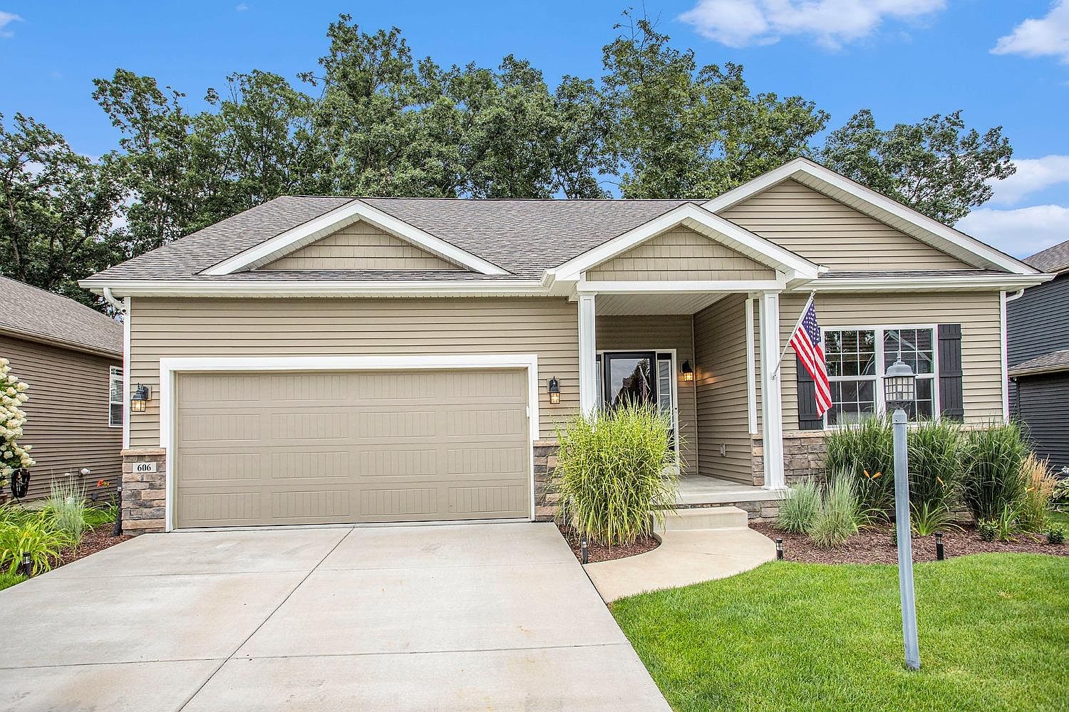 606 Hatch Lake Pkwy, Valparaiso, IN 46385 MLS 538036 Zillow