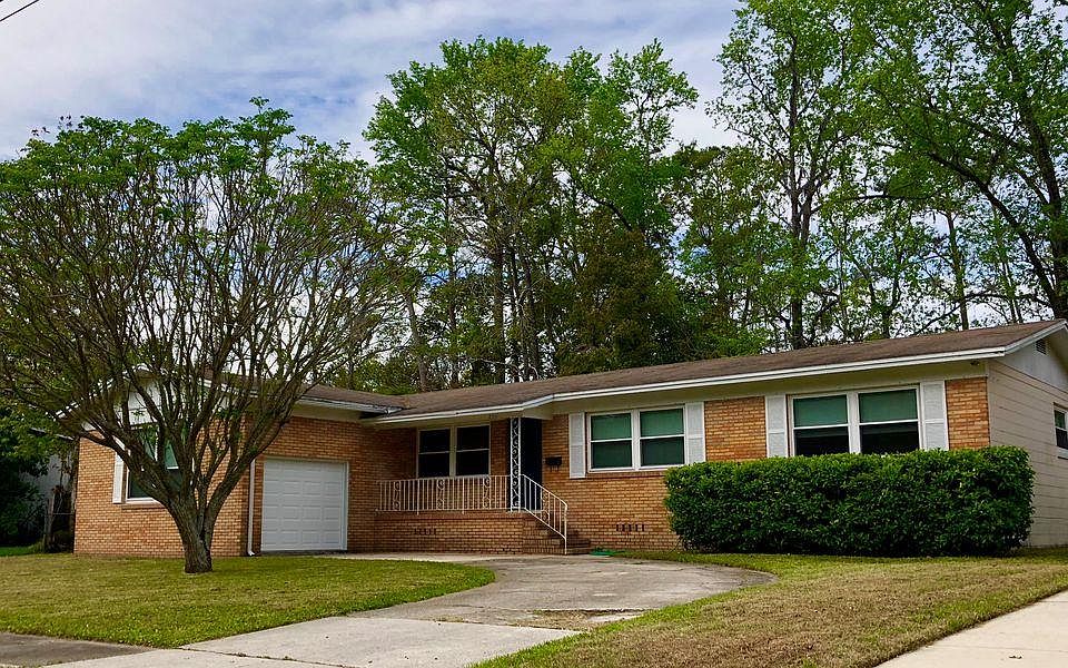 1st image of 2511 Lofberg Dr