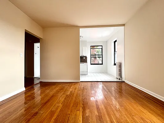 Rented by R New York | media 10