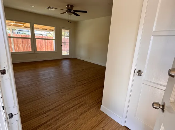 764 W Flora St, Ontario, CA 91762
