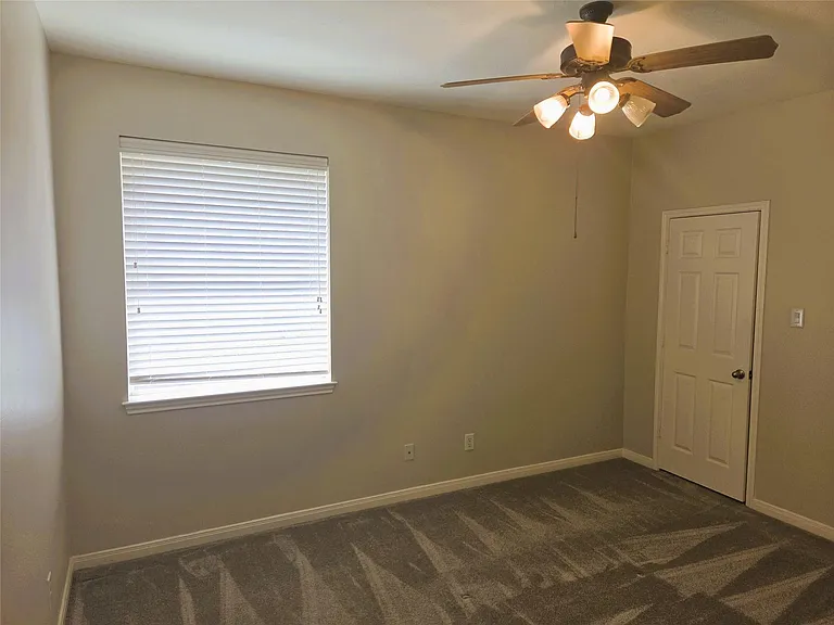 13804 Rose Bay Ct — Photo 15