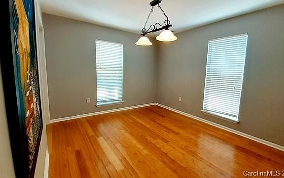 4th image of 9104 Twin Trail Dr