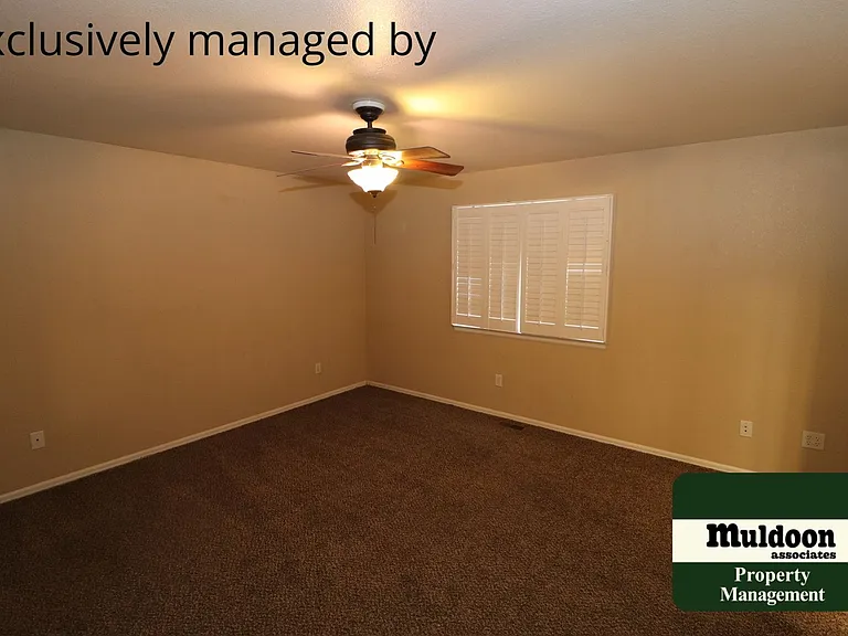 291 W Elgin Dr — Photo 12