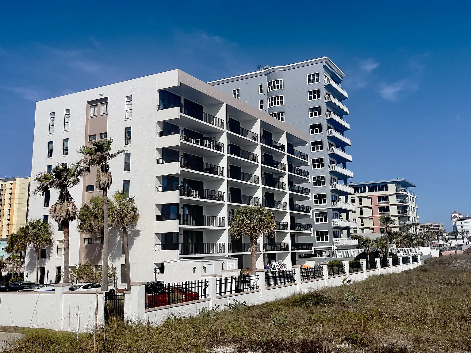 2 bed, 1218 sqft, $3,900 — Photo 1