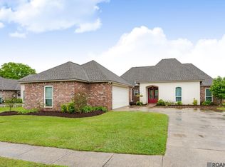 12485 Timberwood Dr, Walker, LA 70785