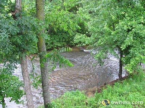 Hominy Creek can be seen from all the rooms