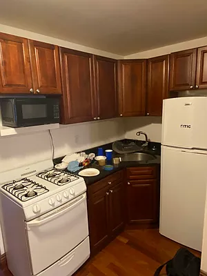 Rented by MOTION New York | media 7