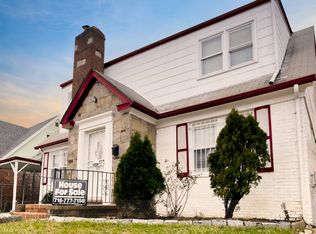 11646 233rd St, Cambria Heights, NY 11411