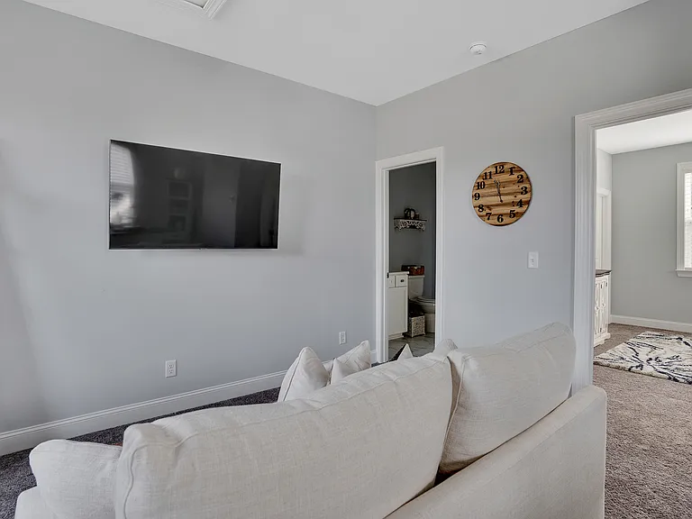 8087 Honeycomb Ln #8087 — Photo 4