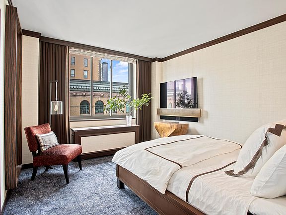 4th image of 108 5th Ave APT 17A