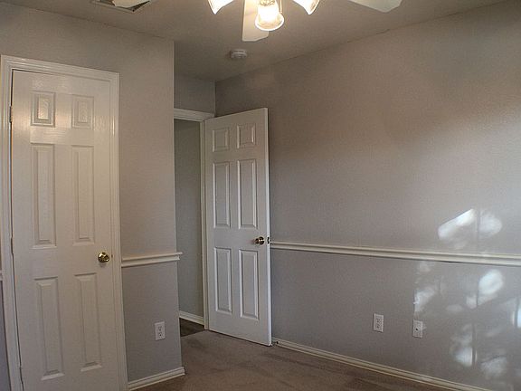 5th image of 4853 Crumbcake Dr