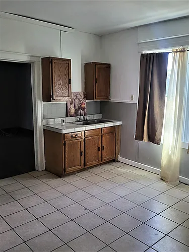 288 Coit St #1 Photo 1