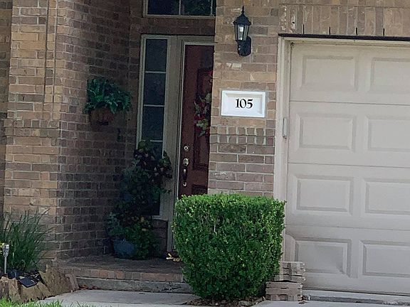 2nd image of 105 Ravenknoll Ct