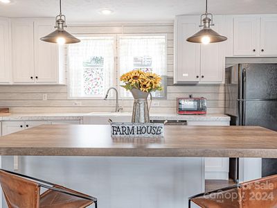 274 Owenby Cove Rd, Fairview, NC, 28730