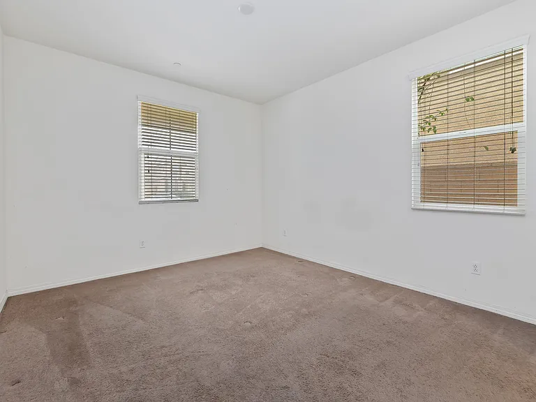 15634 Clove Pl — Photo 24