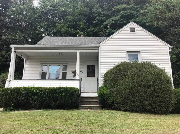 1565 Shoemaker Ave, West Wyoming, PA 18644