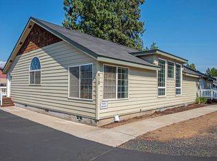 612 N Brooks Camp Rd, Sisters, OR 97759