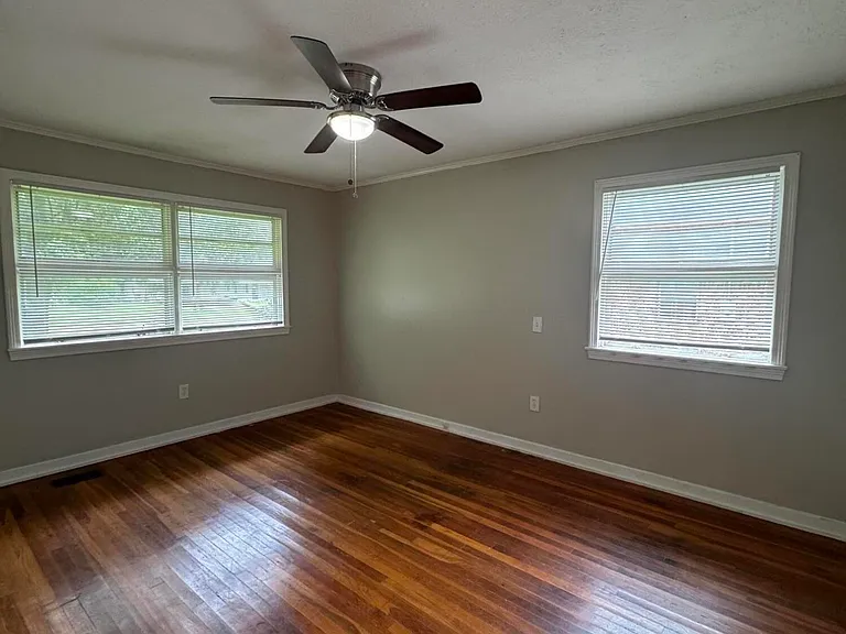 5855 Canton Park Dr — Photo 15