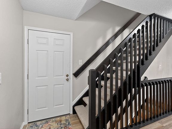 4th image of 158 Hawkins Ln