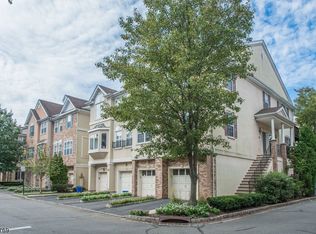 75 Whiteweld Ter, Clifton, NJ 07013