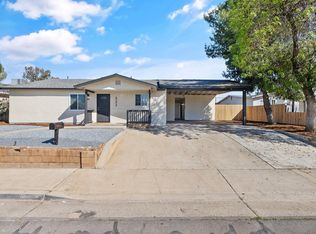 322 N Lemona St, Woodlake, CA 93286