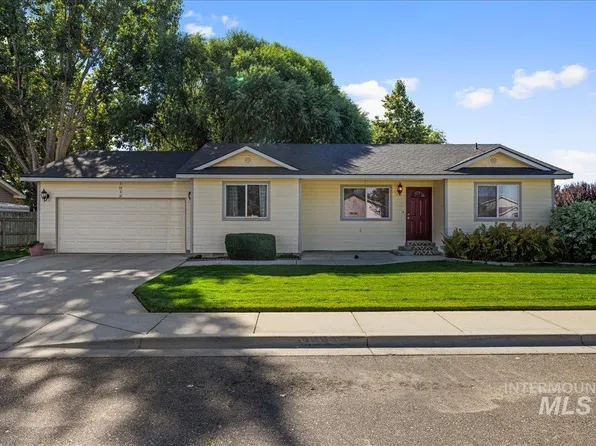 1012 Golden Ave, Fruitland, ID 83619