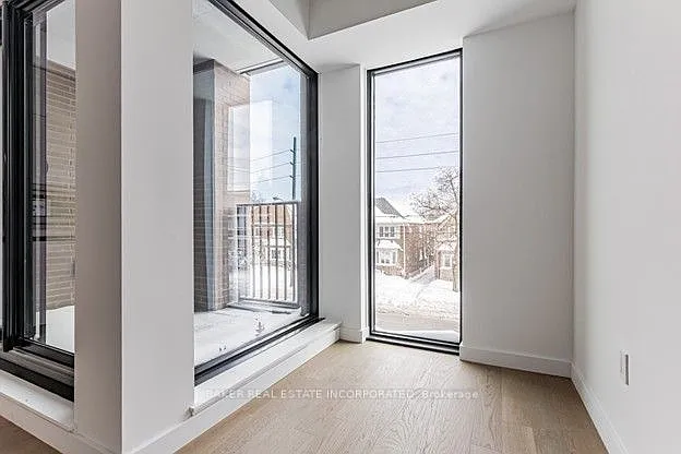 1720 Bayview Ave #207 — Photo 22