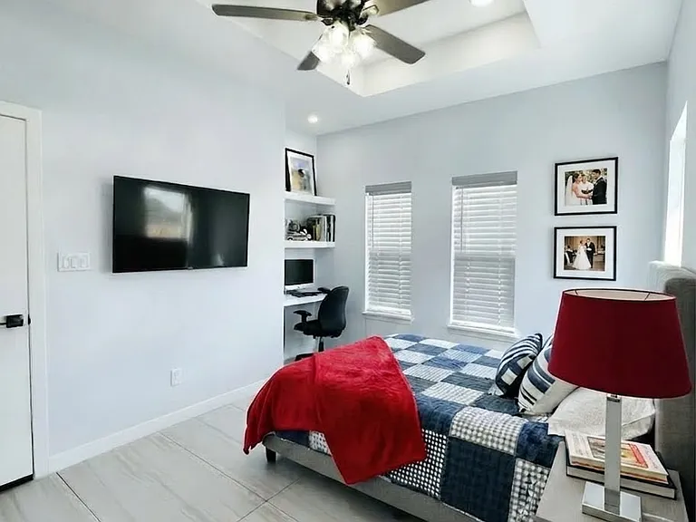 11313 N 25th St #1 — Photo 18