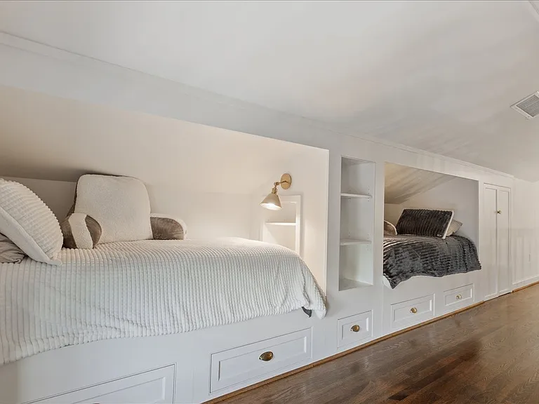 410 Rice Ave — Photo 37