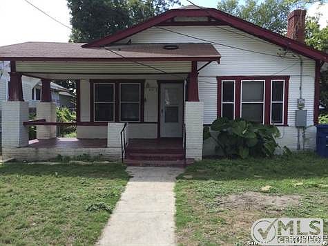 1st image of 226 Thompson Pl