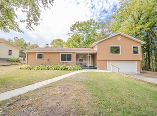 2037 N Henry St, New Castle, IN 47362