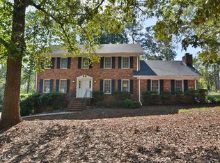 4426 Cedar Wood Dr, Lilburn, GA 30047