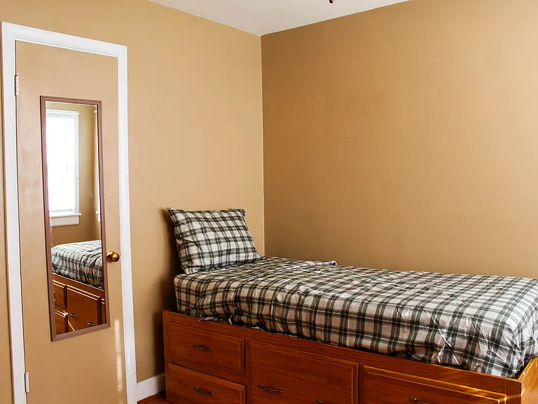 1609 Sangloe Pl — Photo 7