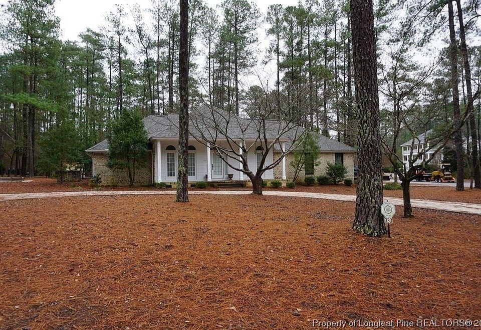 330 W Hedgelawn Way, Southern Pines, NC 28387 | Zillow