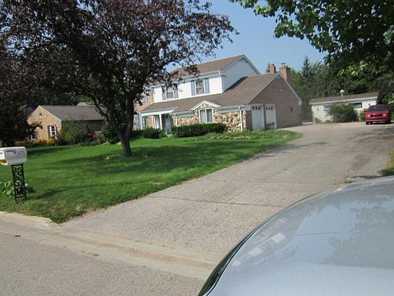 2nd image of 3479 Highland Dr