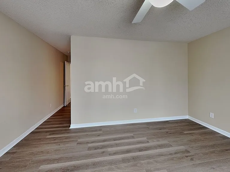 12132 Roundtree Rd — Photo 10