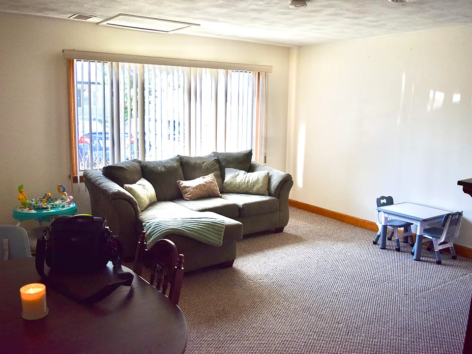 1559 Sassaquin Ave #E