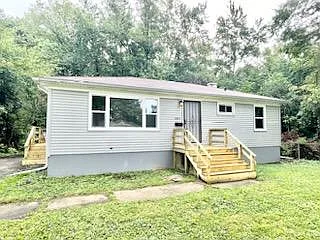 4841 Kentucky St — Photo 1