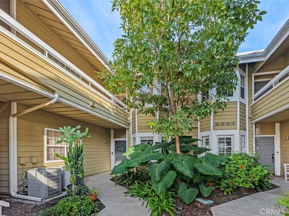 3730 S Bear St #111, Santa Ana, CA 92704