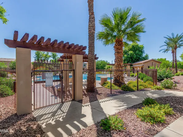 2042 W DAVIS Road, Phoenix, AZ 85023