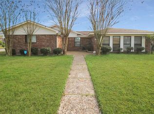 2801 6th Ave N, Texas City, TX 77590