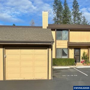 6353 Fairway Ave SE, Salem, OR, 97306