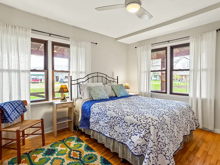 3848 Academy Rd — Photo 19